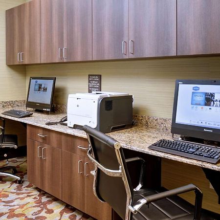 Hampton Inn Кристъл Ривър Екстериор снимка