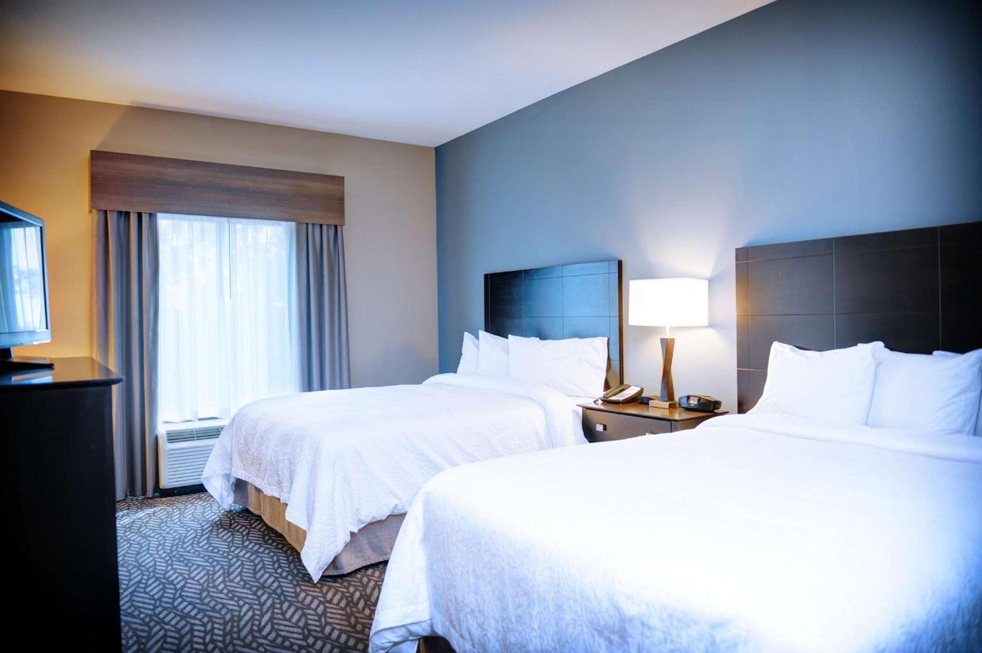 Hampton Inn Кристъл Ривър Екстериор снимка