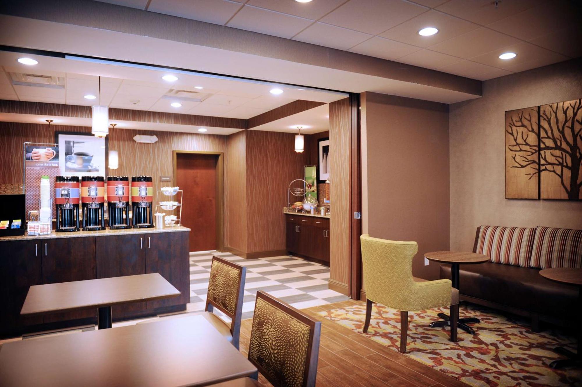 Hampton Inn Кристъл Ривър Екстериор снимка